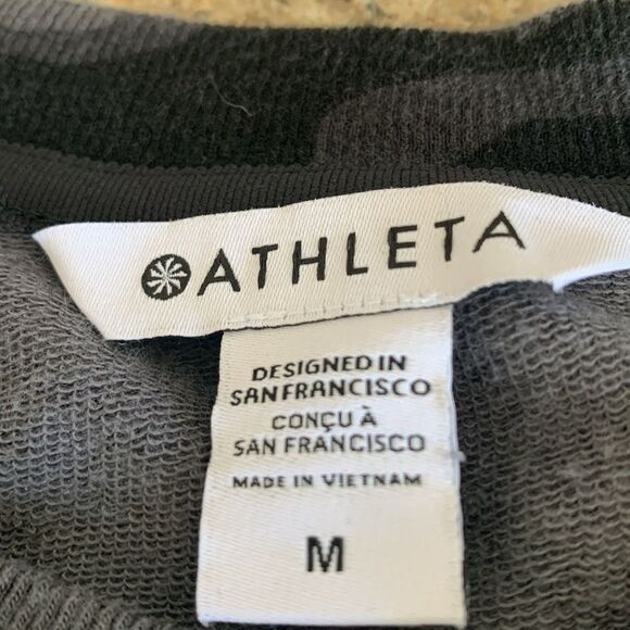 M Athleta camo dress/tunic - Picture 5 of 14